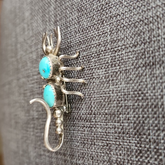 Cool Vintage Native American Navajo Turquoise & Sterling Scorpion Pin/Pendant 🦂 - Picture 5 of 12